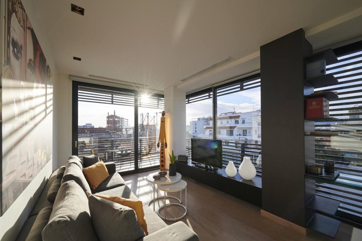 Ma Maison Nο 4, Downtown Loft , Short Walk To Acropolis, Ultra High Speed Internet 500 Mbps, Parking Upon Request, 1' From Metro Station Athens Luaran gambar
