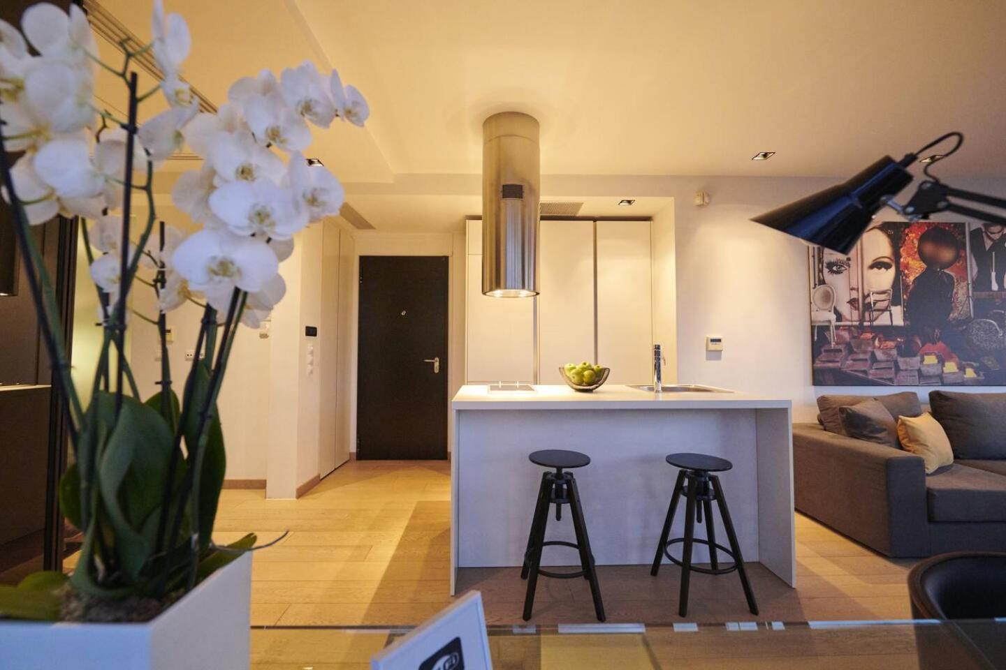 Ma Maison Nο 4, Downtown Loft , Short Walk To Acropolis, Ultra High Speed Internet 500 Mbps, Parking Upon Request, 1' From Metro Station Athens Luaran gambar