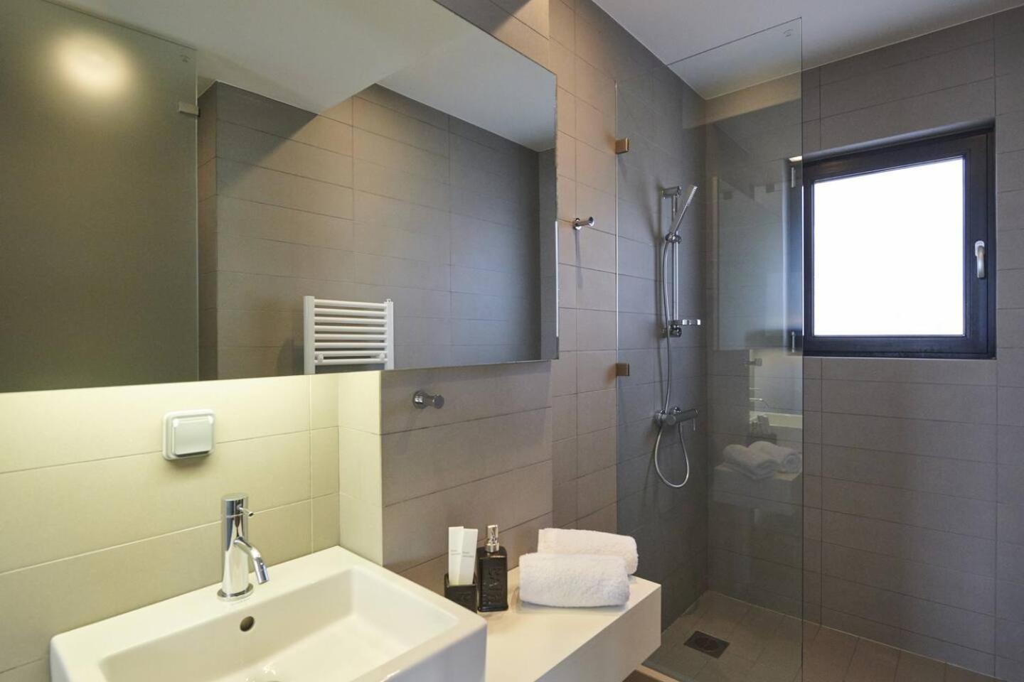 Ma Maison Nο 4, Downtown Loft , Short Walk To Acropolis, Ultra High Speed Internet 500 Mbps, Parking Upon Request, 1' From Metro Station Athens Luaran gambar