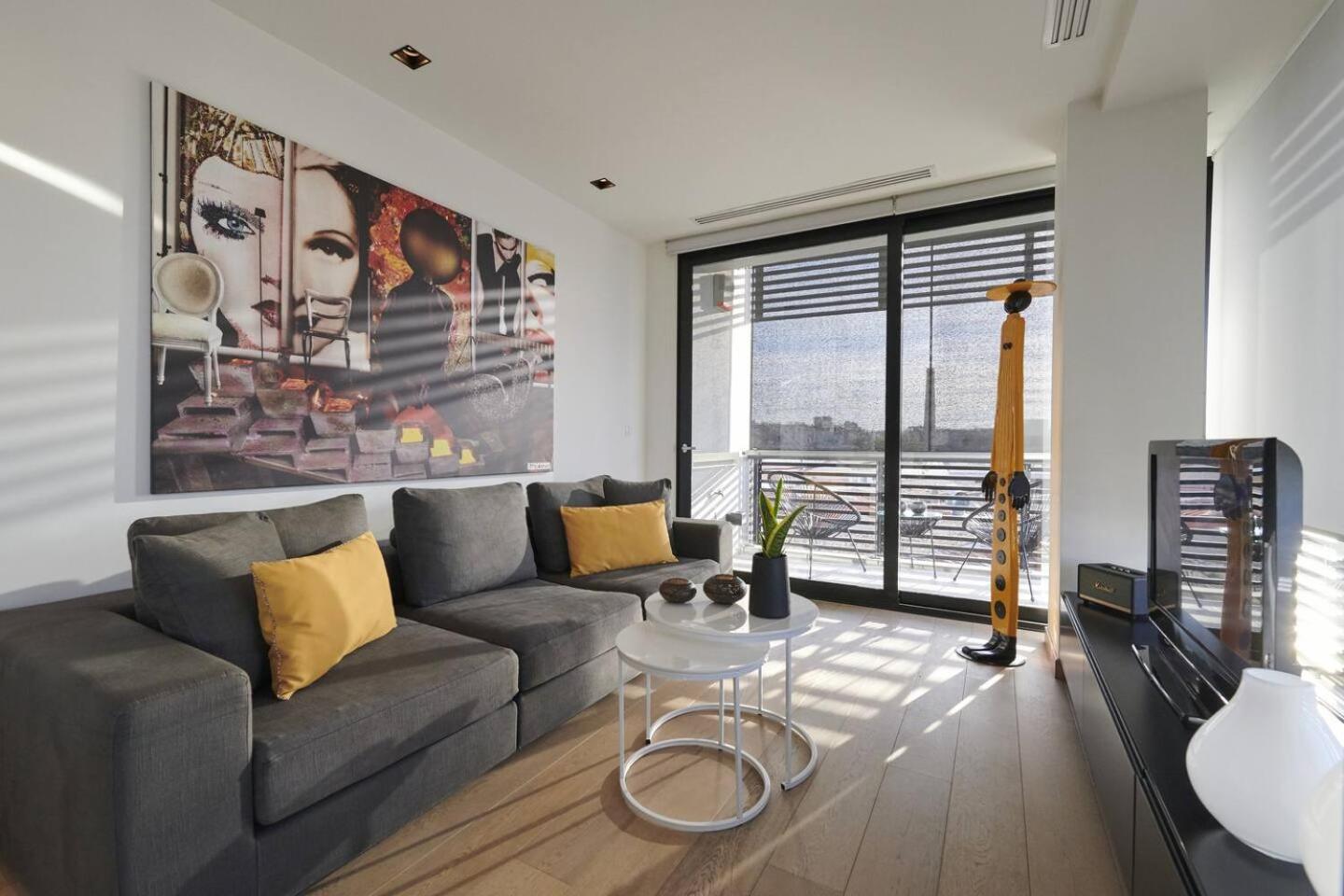 Ma Maison Nο 4, Downtown Loft , Short Walk To Acropolis, Ultra High Speed Internet 500 Mbps, Parking Upon Request, 1' From Metro Station Athens Luaran gambar